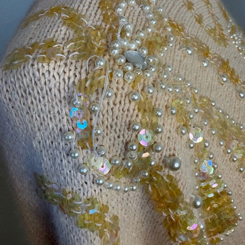 Jaclyn Smith Vintage Silk Angora Blend Beaded Sequin Bow Sweater Peach Small